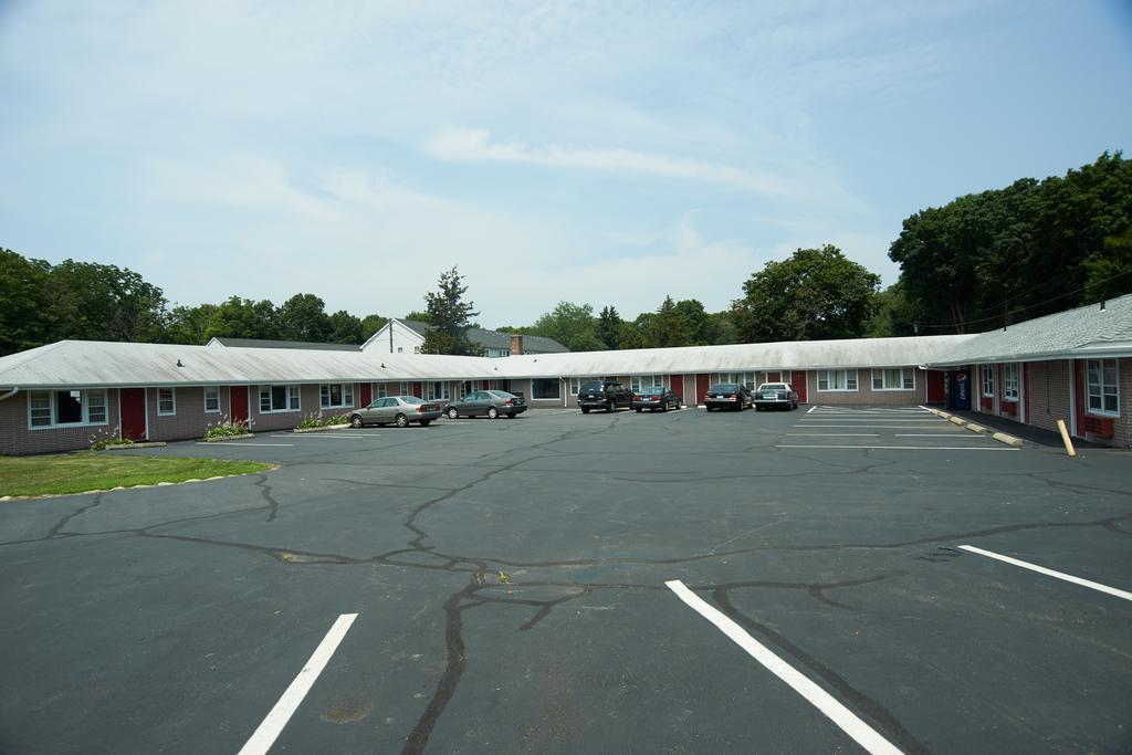 Clinton Motel Kültér fotó